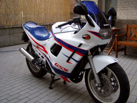 Suzuki GSX 600 F 