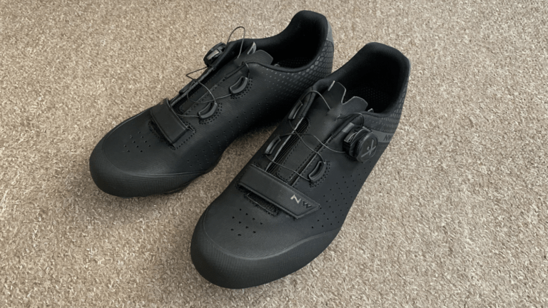 neue Mountainbikeschuhe