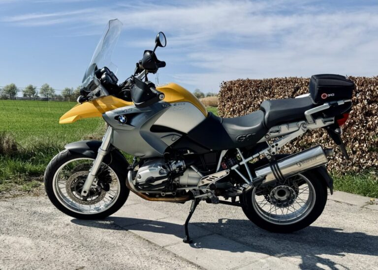 BMW April 2025
